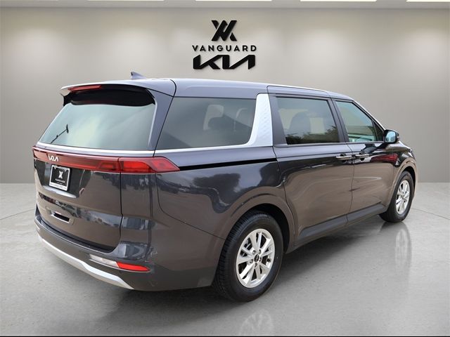 2023 Kia Carnival LX