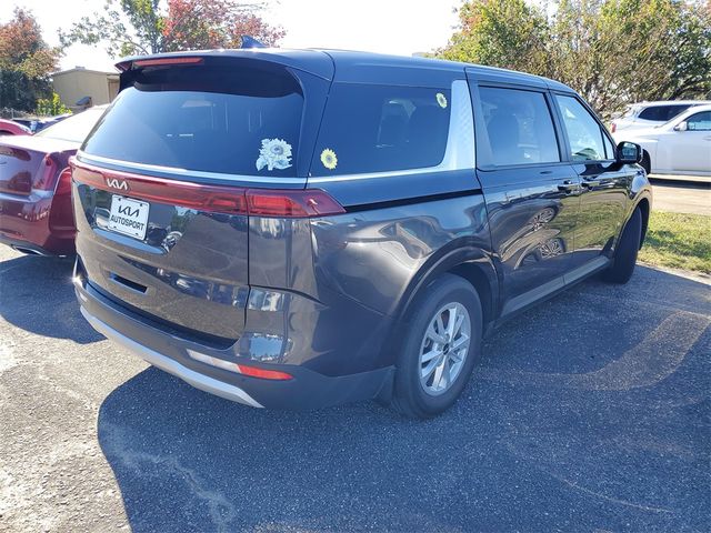 2023 Kia Carnival LX