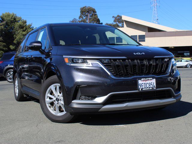 2023 Kia Carnival LX