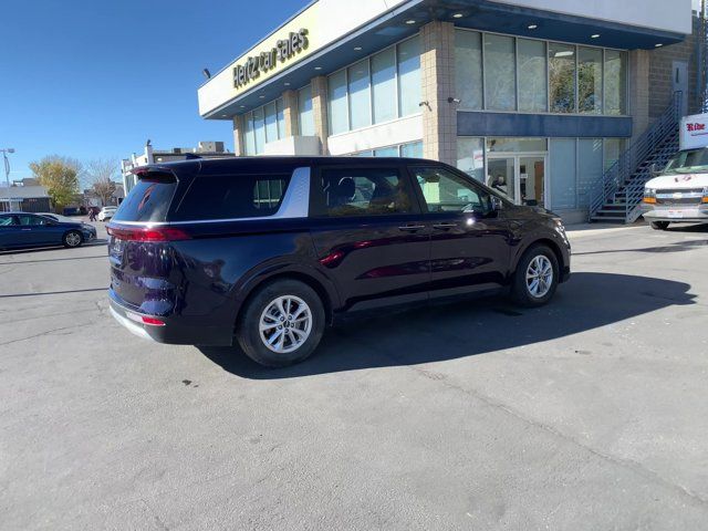 2023 Kia Carnival LX