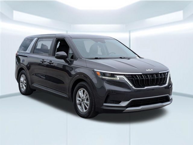 2023 Kia Carnival LX