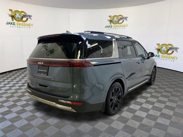 2023 Kia Carnival SX