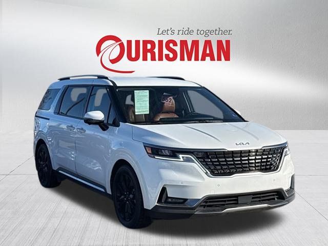 2023 Kia Carnival SX