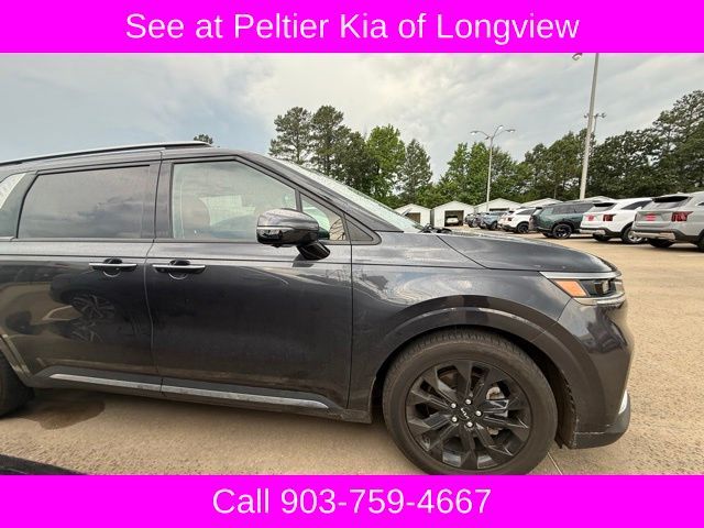 2023 Kia Carnival SX