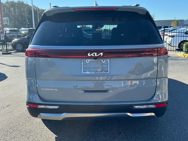 2023 Kia Carnival SX