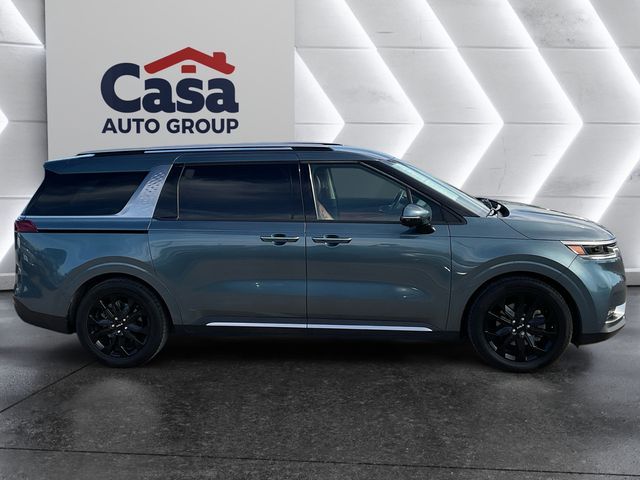 2023 Kia Carnival SX