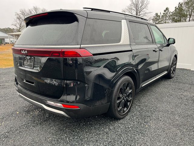 2023 Kia Carnival SX