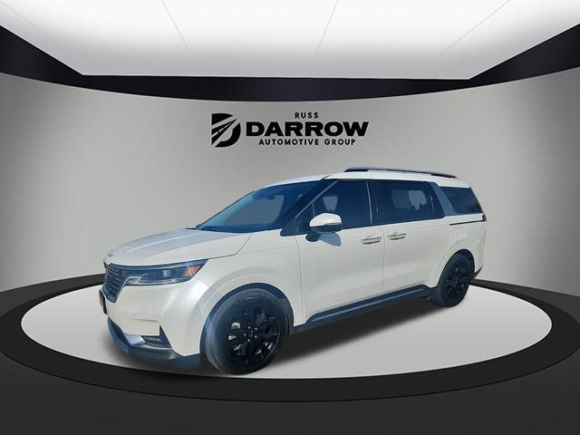 2023 Kia Carnival SX