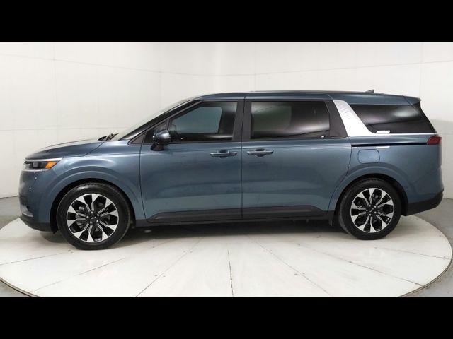 2023 Kia Carnival EX