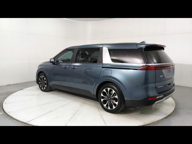 2023 Kia Carnival EX