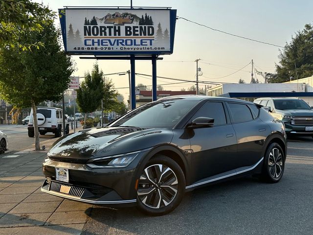 2023 Kia EV6 Light