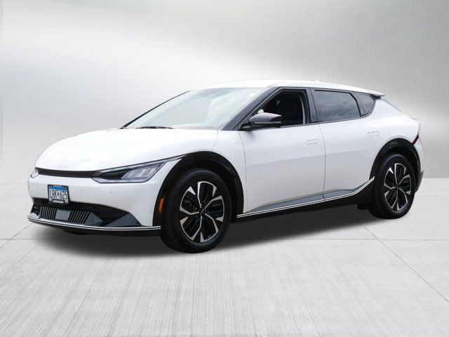 2023 Kia EV6 Wind