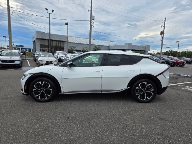 2023 Kia EV6 Wind