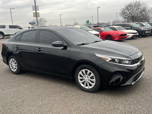 2023 Kia Forte LX