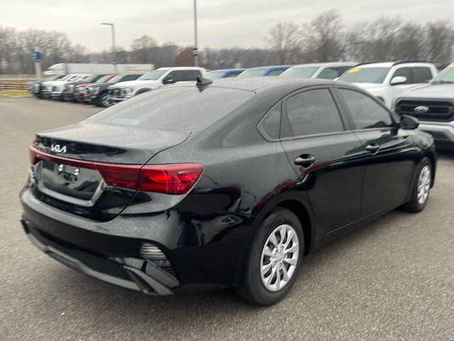 2023 Kia Forte LX