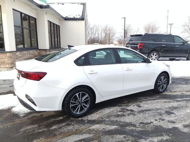 2023 Kia Forte LX