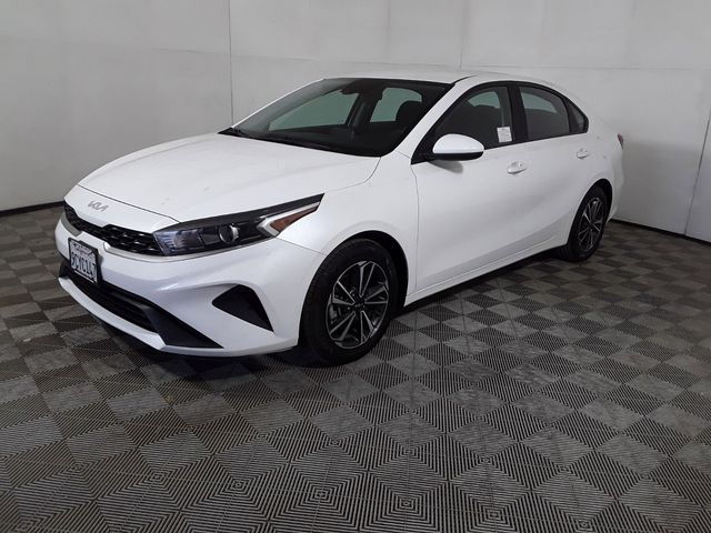 2023 Kia Forte LX