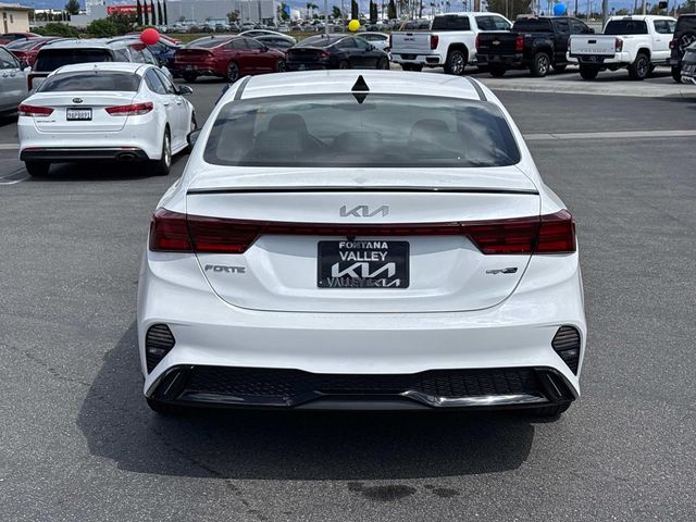 2023 Kia Forte GT-Line