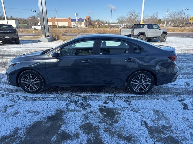 2023 Kia Forte GT-Line