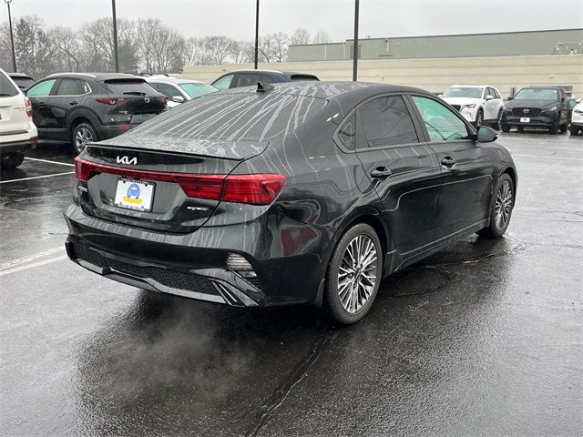 2023 Kia Forte GT-Line