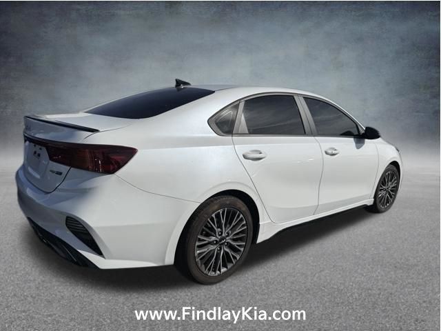 2023 Kia Forte GT-Line