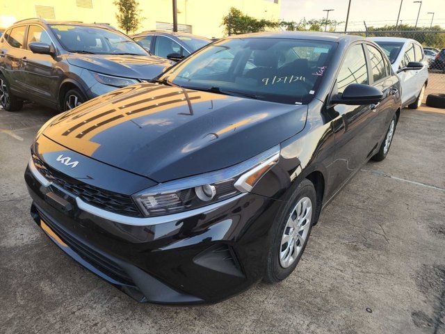 2023 Kia Forte LX