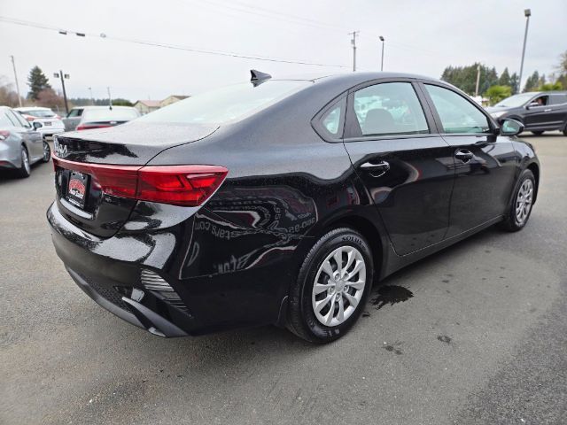 2023 Kia Forte LX