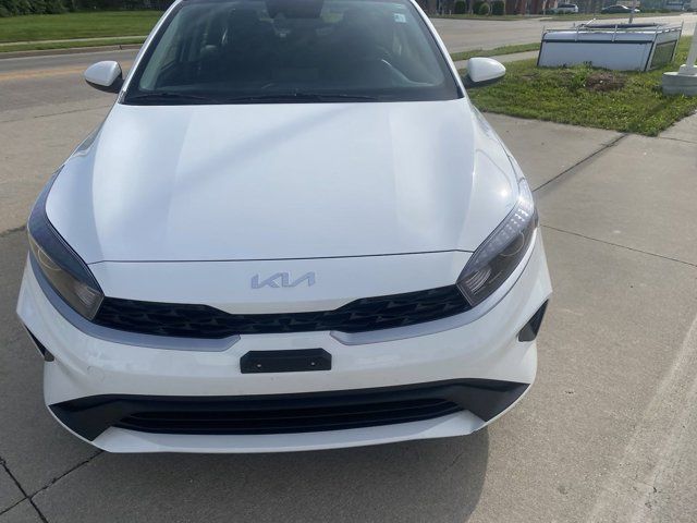 2023 Kia Forte LX