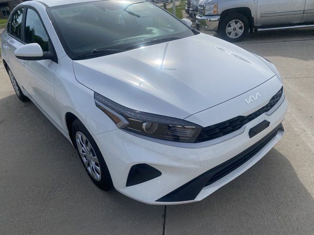 2023 Kia Forte LX