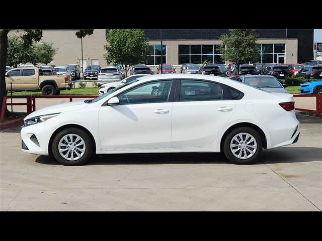 2023 Kia Forte LX