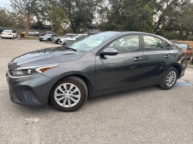 2023 Kia Forte LX