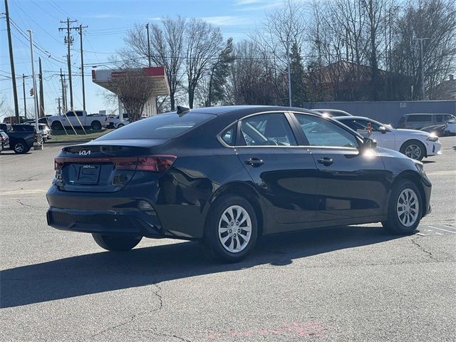 2023 Kia Forte LX