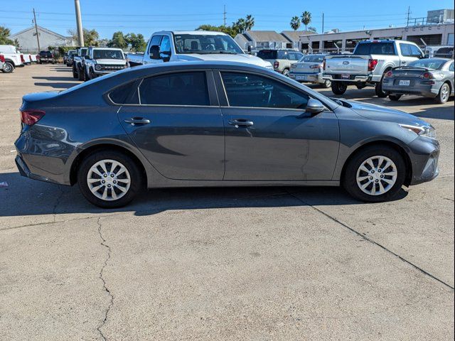 2023 Kia Forte LX