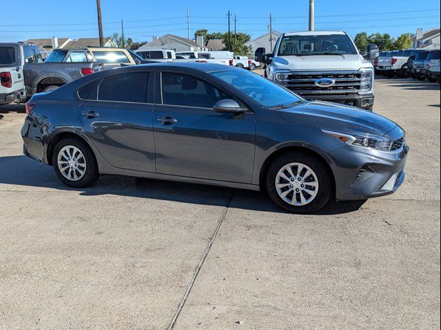 2023 Kia Forte LX