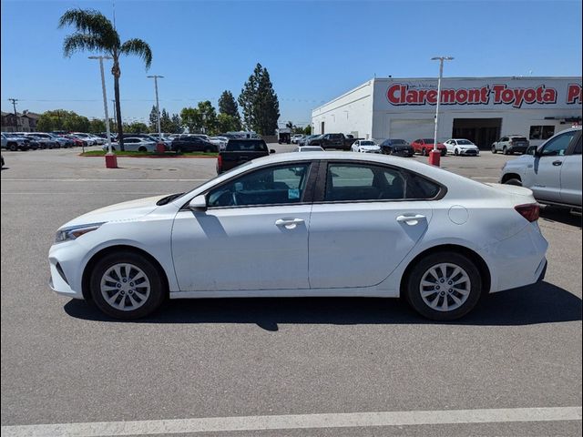 2023 Kia Forte LX