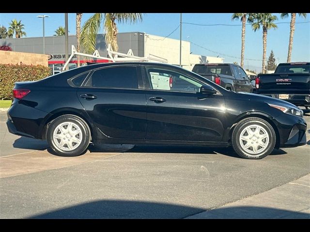 2023 Kia Forte LX