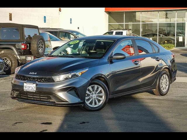 2023 Kia Forte LX