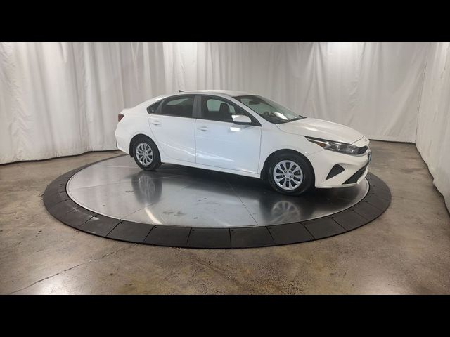 2023 Kia Forte LX