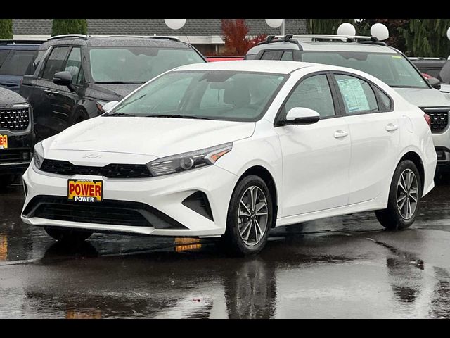 2023 Kia Forte LX