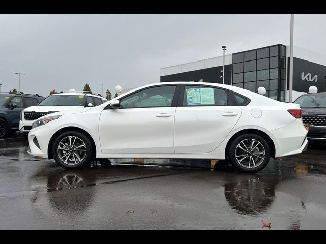 2023 Kia Forte LX