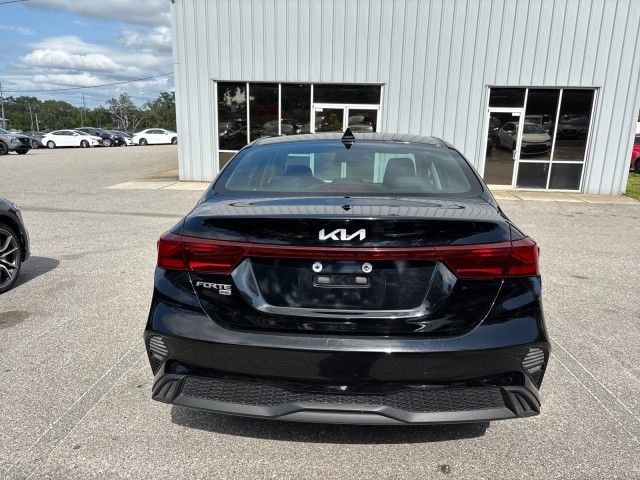2023 Kia Forte LX