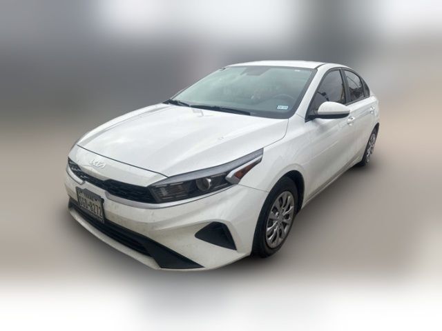 2023 Kia Forte LX