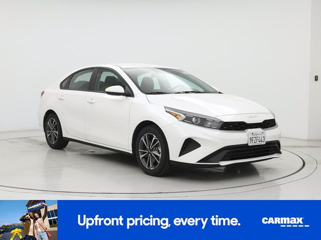 2023 Kia Forte LX