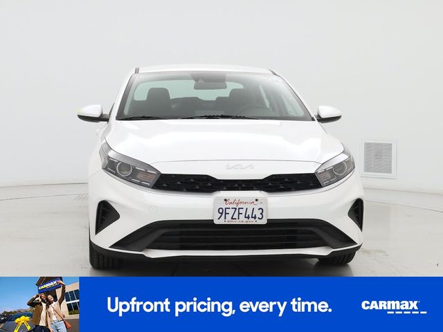 2023 Kia Forte LX