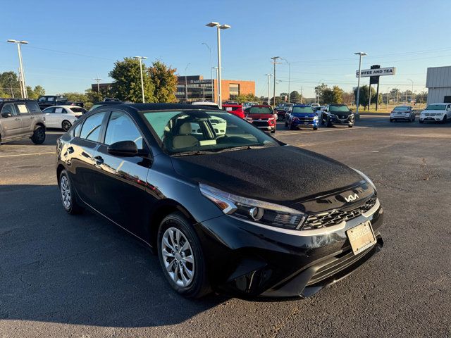 2023 Kia Forte LX