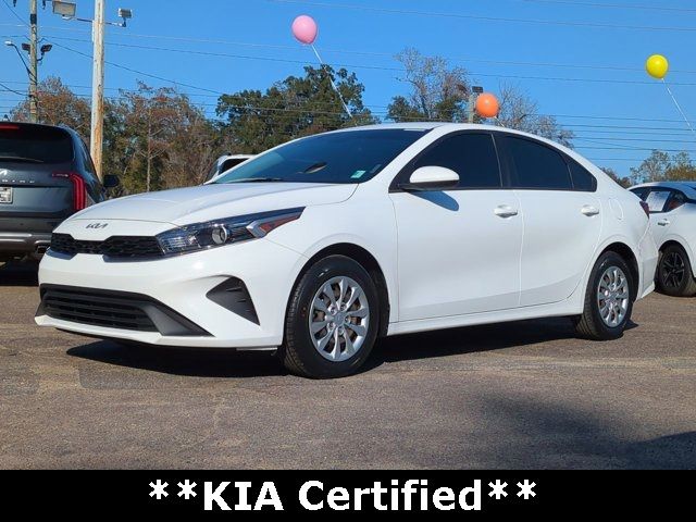 2023 Kia Forte LX