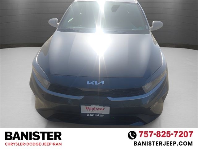 2023 Kia Forte LX