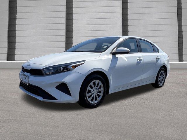 2023 Kia Forte LX