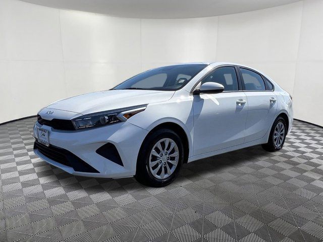 2023 Kia Forte LX