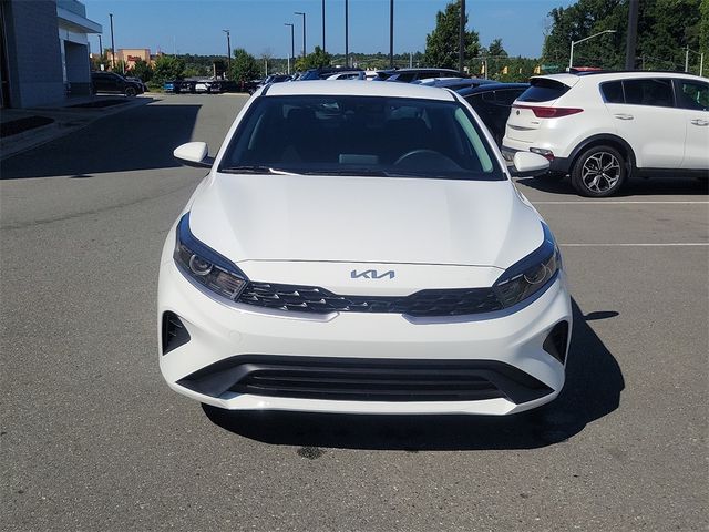 2023 Kia Forte LX